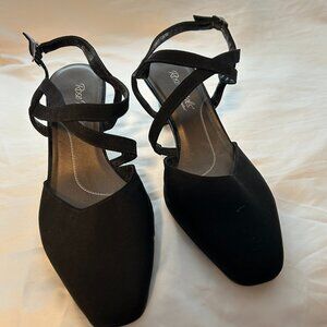 Shoes - wide